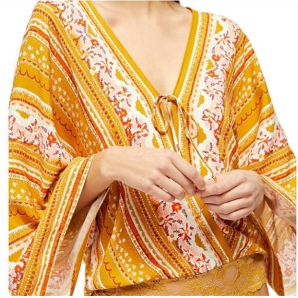 Intimately Free People Womens Gold Patterned Blouse Bodysuit NEW Size XS - Picture 15 of 15